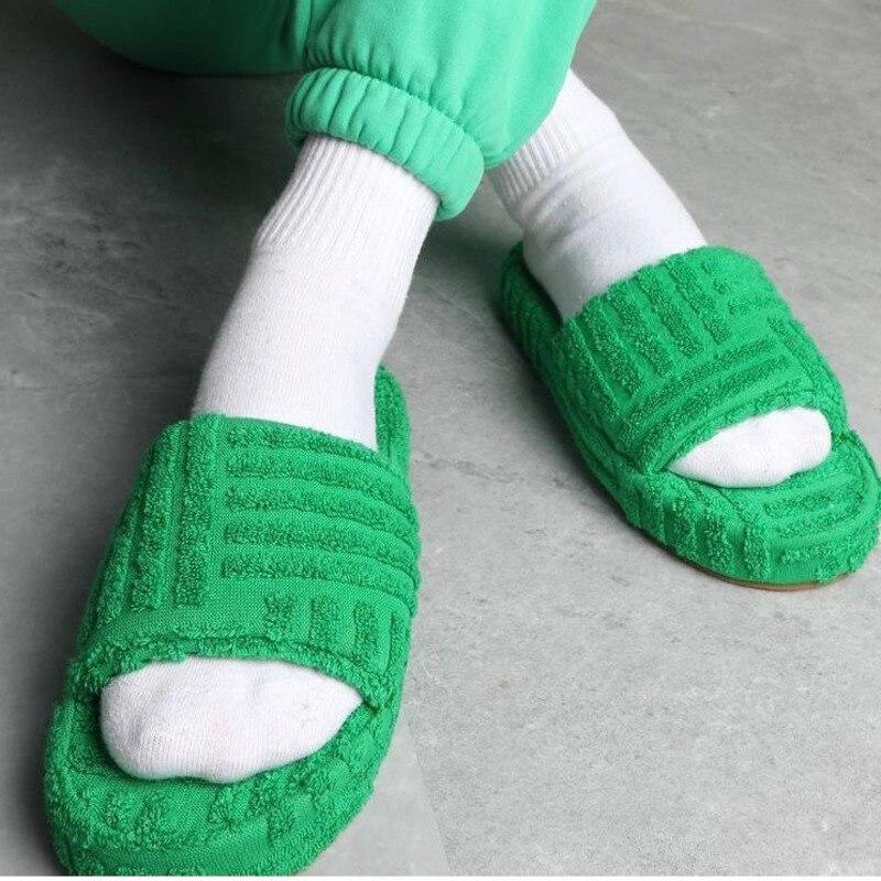 Flat Furry Women Slides Thick Sole Open Toe Slippers