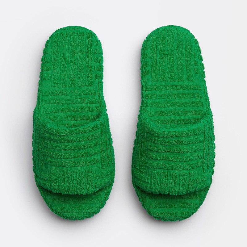 Flat Furry Women Slides Thick Sole Open Toe Slippers