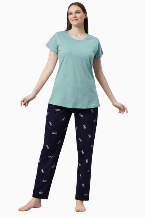 Comfortable Women's Lounge Wear Pyjama Set for Home Activities